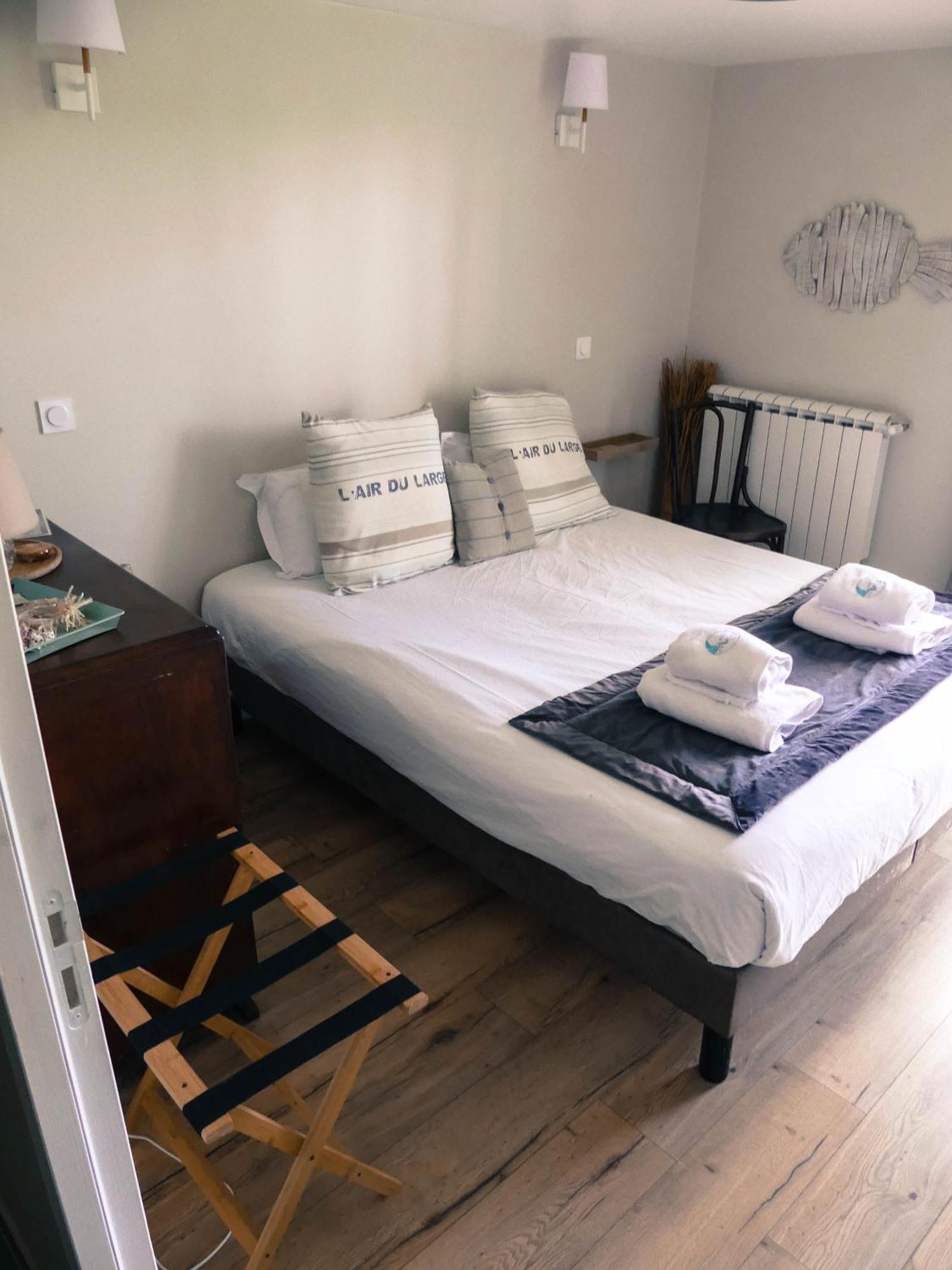 Le Clos Des Abers Saint-Pabu  Chambre photo
